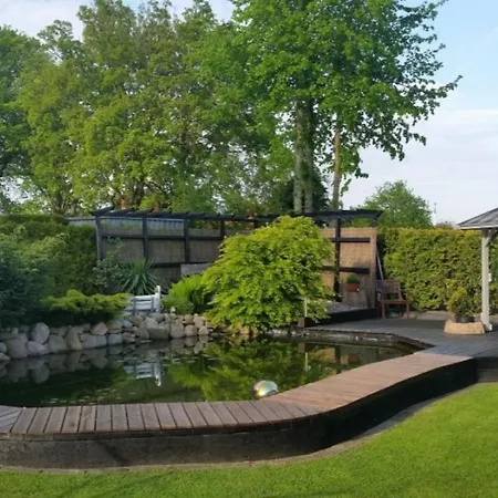 Neu! Haus Am Teich